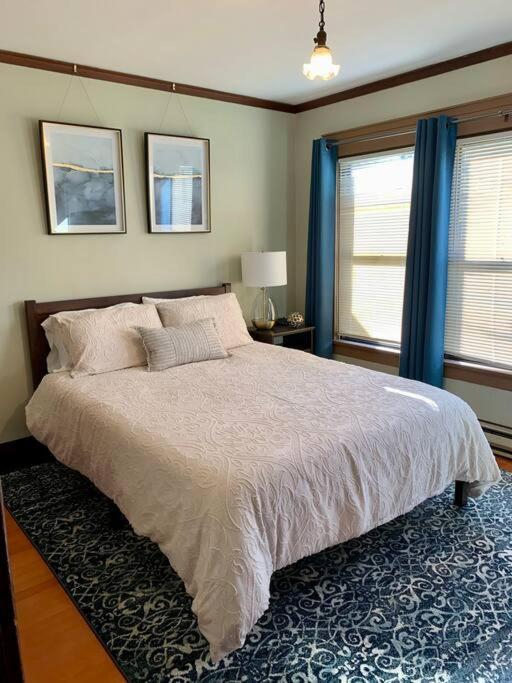 Historic Downtown Riverview Flat, No. 2 Astoria Exteriör bild